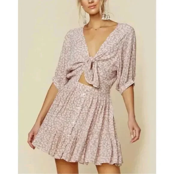 Faithfull The Brand Size 8 Marigot Tie-Front Dress in Pink Azalea Floral Print - Picture 1 of 9